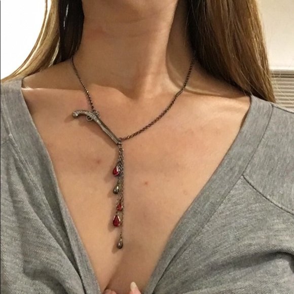 Swarovski Pirates of the Caribbean necklace - Picture 2 of 8